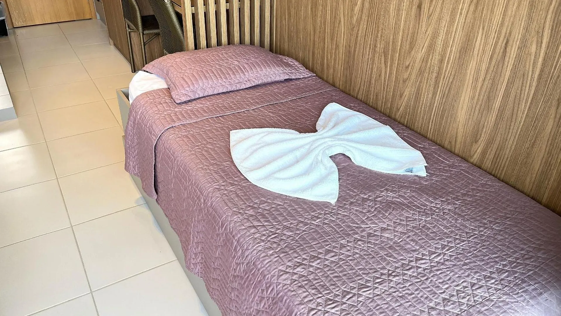 Flat Em Muro Alto - Porto De Galinhas - Makia B324 - By Anfitriao Legal